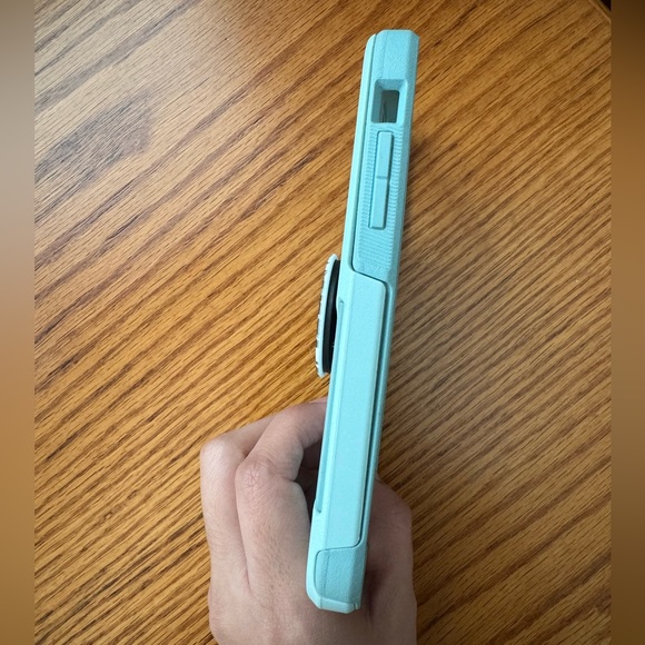 Otterbox Commuter + Popsocket Case - Picture 4 of 8